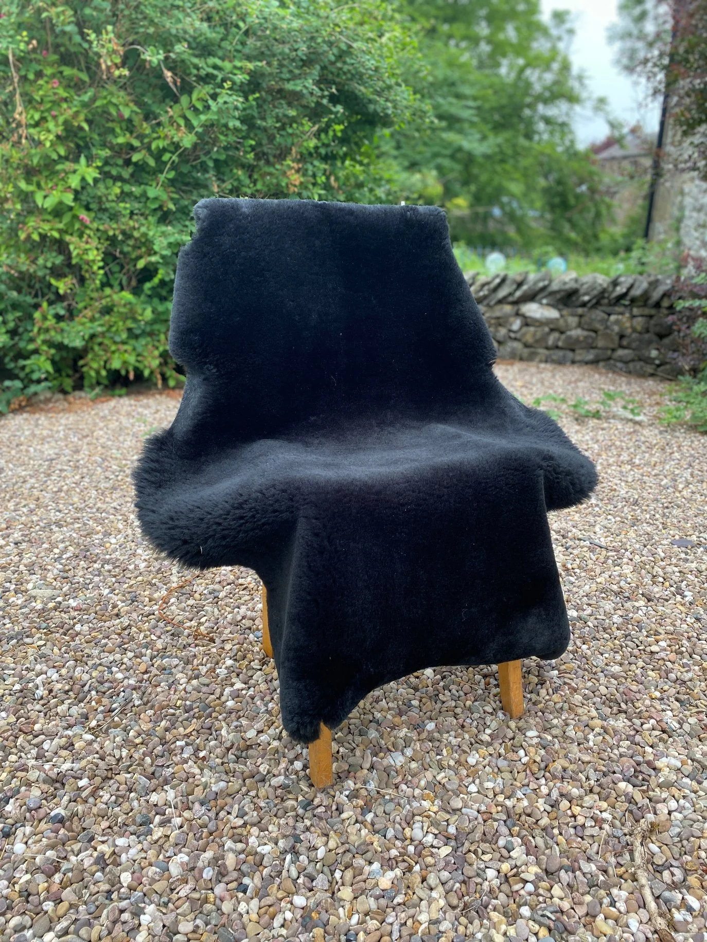Luxury Short Woolled Sheepskin Throw - Image 6