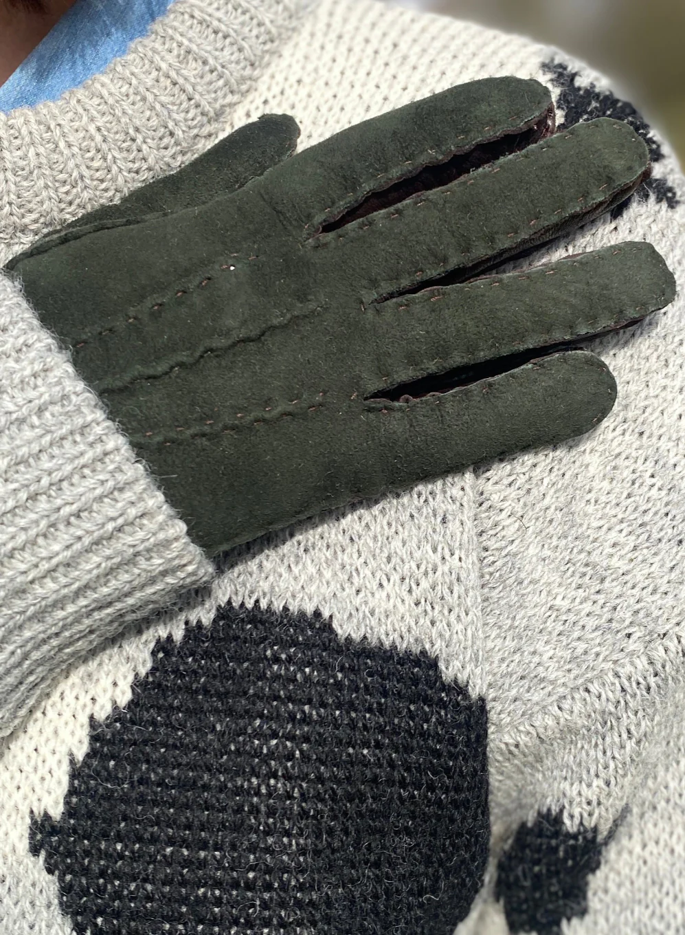Hand Stitched Ladies Leather Palm Lambskin Gloves - Image 3