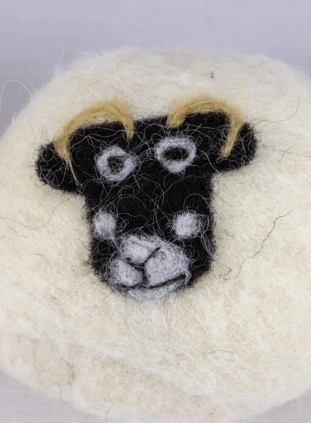 Little Beau Sheep x Glencroft Clapdale Wool Dryer Balls, Pack of 3 - Image 3