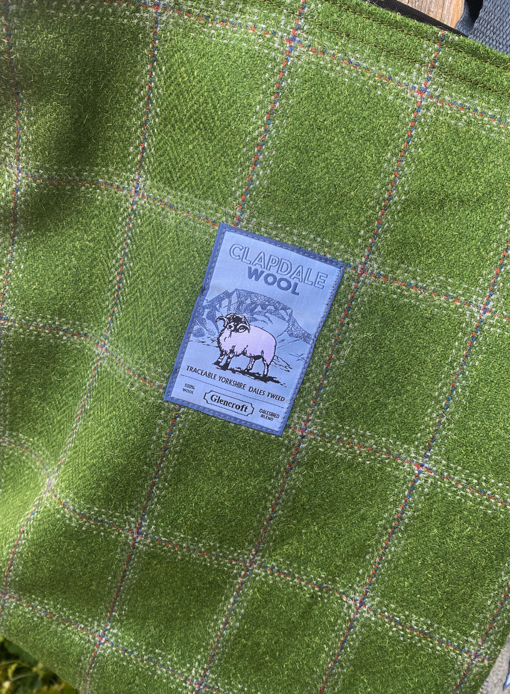 Traceable Clapdale Wool Dalesbred Tote Bag - Image 3